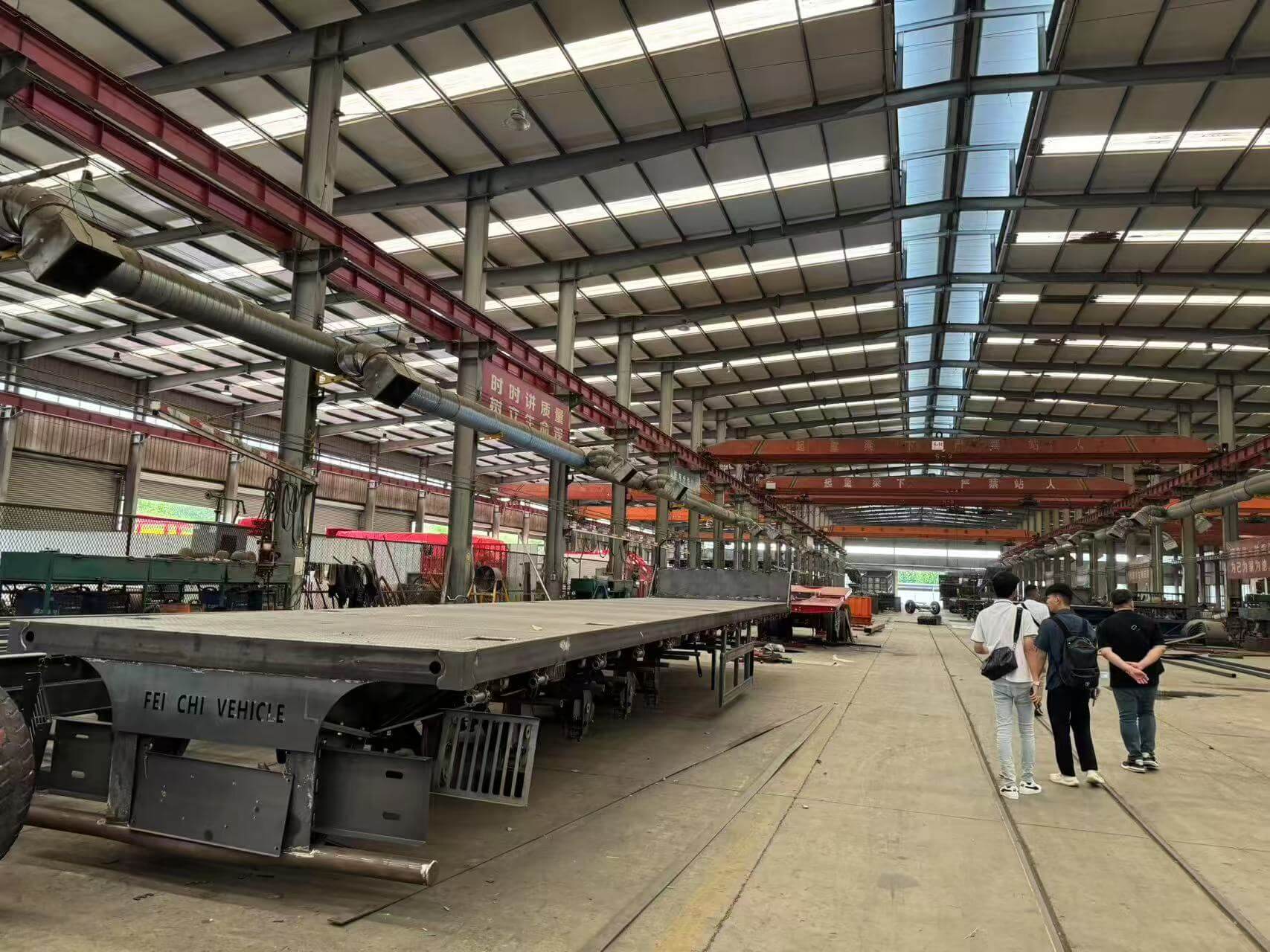 マレーシアの顧客はLuyi Factoryを訪れて、新しい協力の機会を探求します