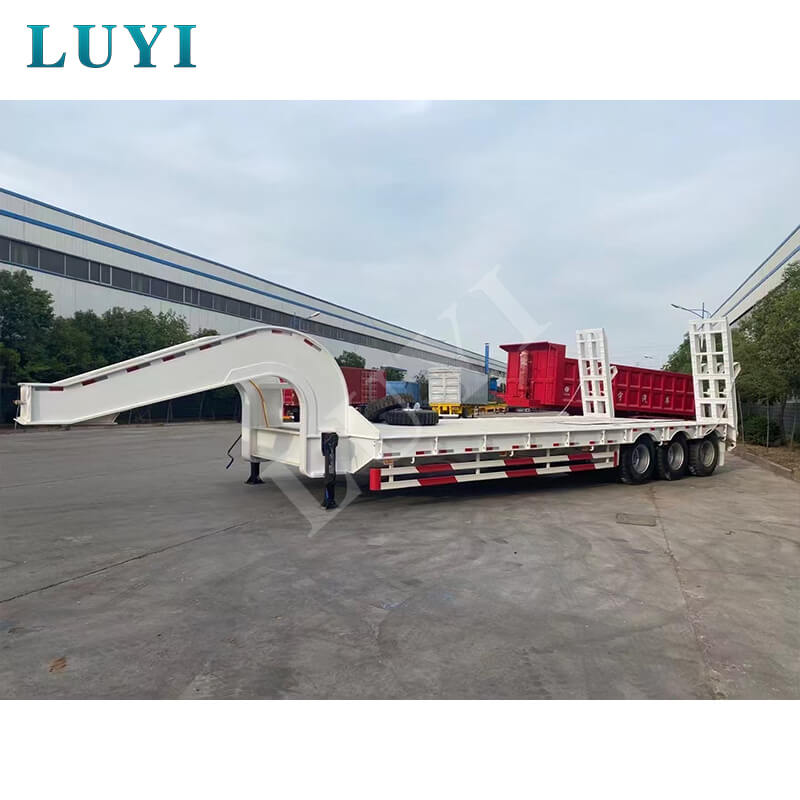 LUYI 3軸グースネックローボーイセミトレーラーがウズベキスタンに参入、アフターサポートも同時に開始