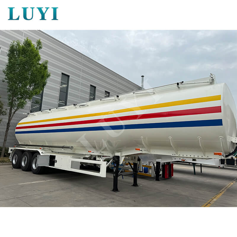 3 アクスル 50,000 リットル 7 コンパートメント オイル タンク セミトレーラー