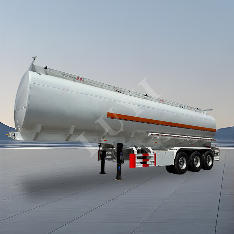 三軸炭素鋼製55,000リットルオイルタンクセミトレーラー
